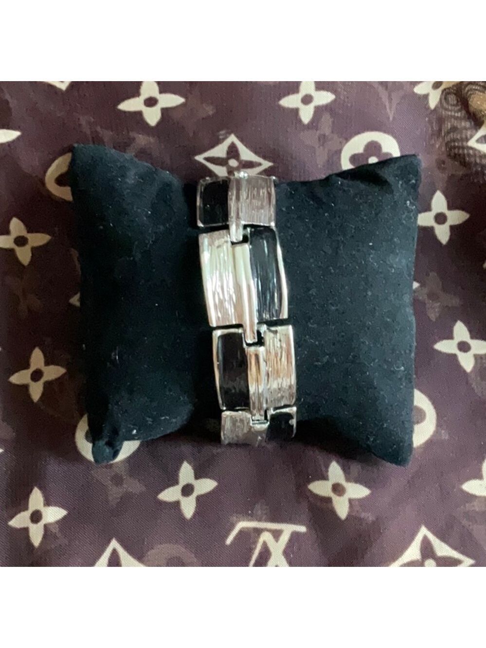 Vintage Silver and Black Link Bracelet